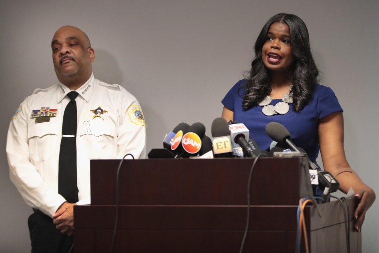 Image: Kim FOxx, Kimberly Foxx