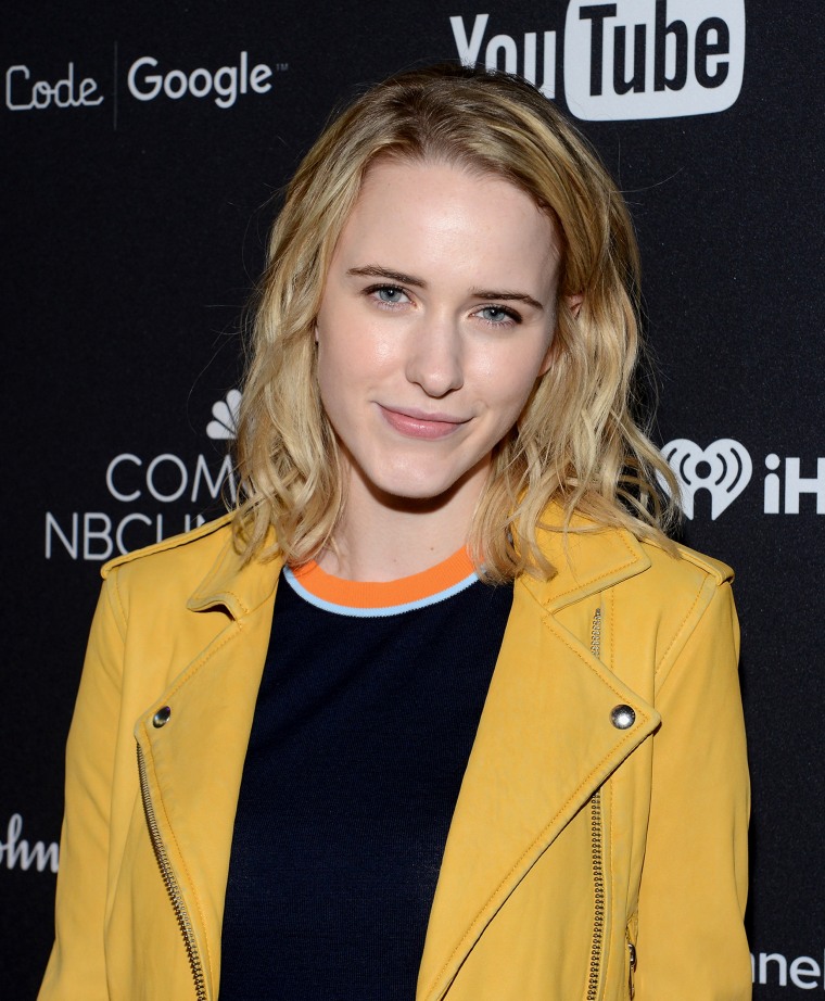 Marvelous Mrs Maisel Star Rachel Brosnahan Has Blond Hair Now