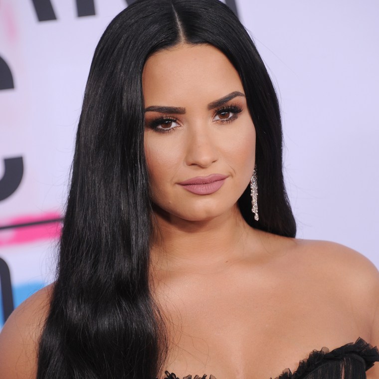 2017 American Music Awards - Arrivals