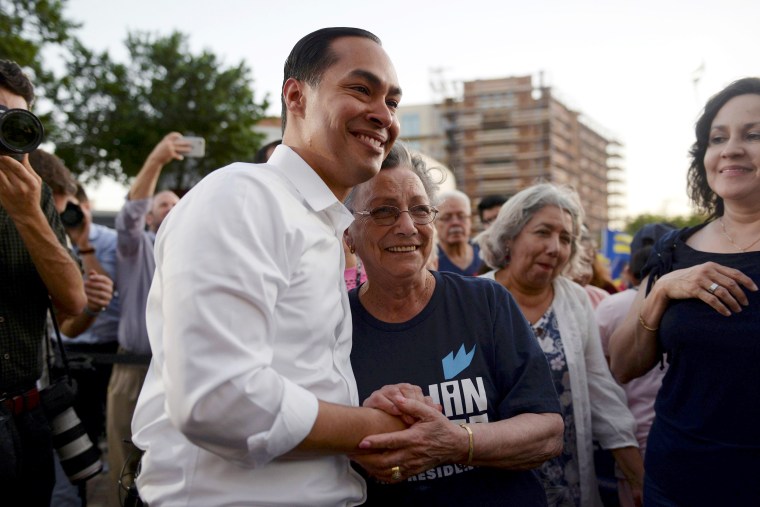 Image: U.S. 2020 Democratic presidential candidate Julian Castro interacts with supporters after a rally in San Antonio