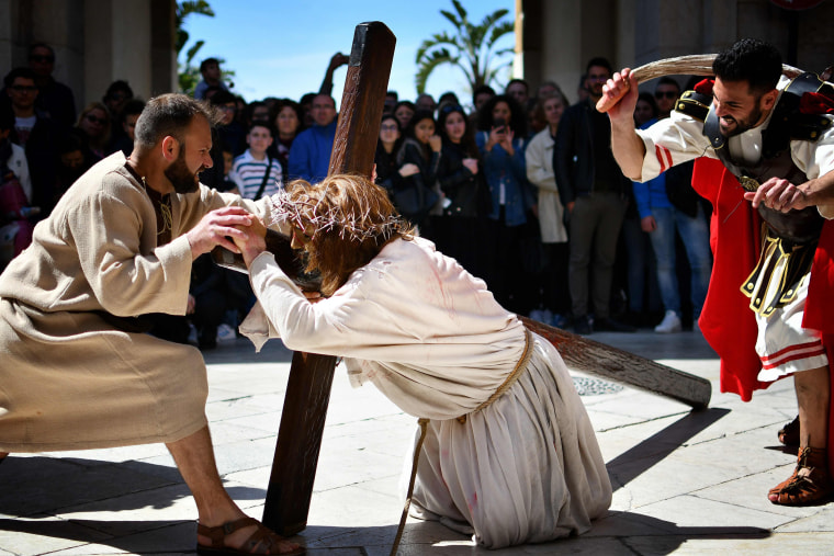 Image: ITALY-RELIGION-HOLY-THURSDAY-SICILY