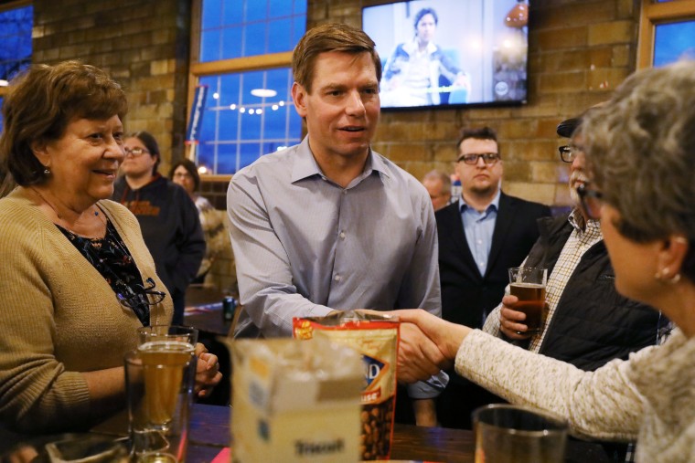 Image: Democratic U.S. presidential candidate U.S. Representative Eric Swalwell (D-CA) visits Torrent Brewing Company in Ames