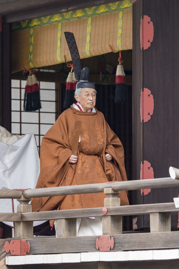 Image: Emperor Akihito during his abdication ceremony