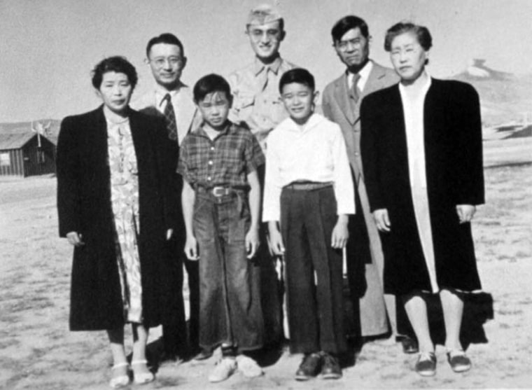 Image: Mineta family members