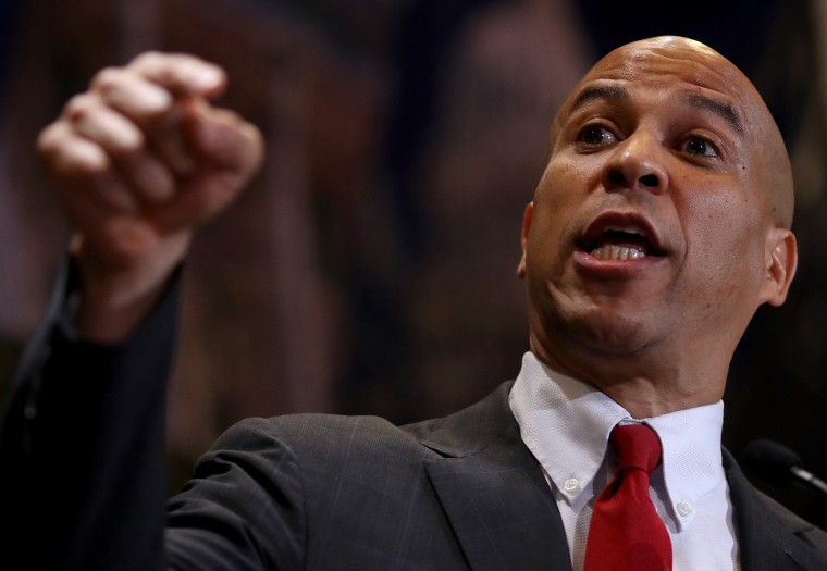 Image: Presidential Candidate Cory Booker At Machinists And Aerospace Workers Conference