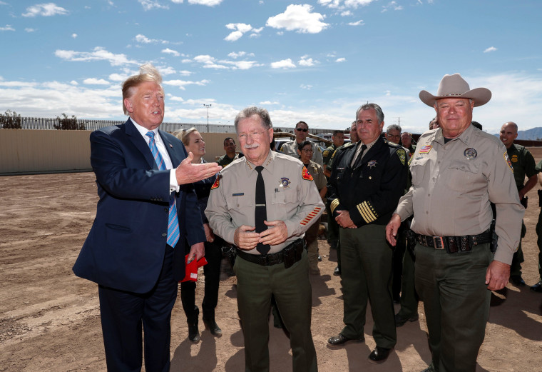 Image: U.S. President Trump visits U.S.-Mexico border in Calexico, California