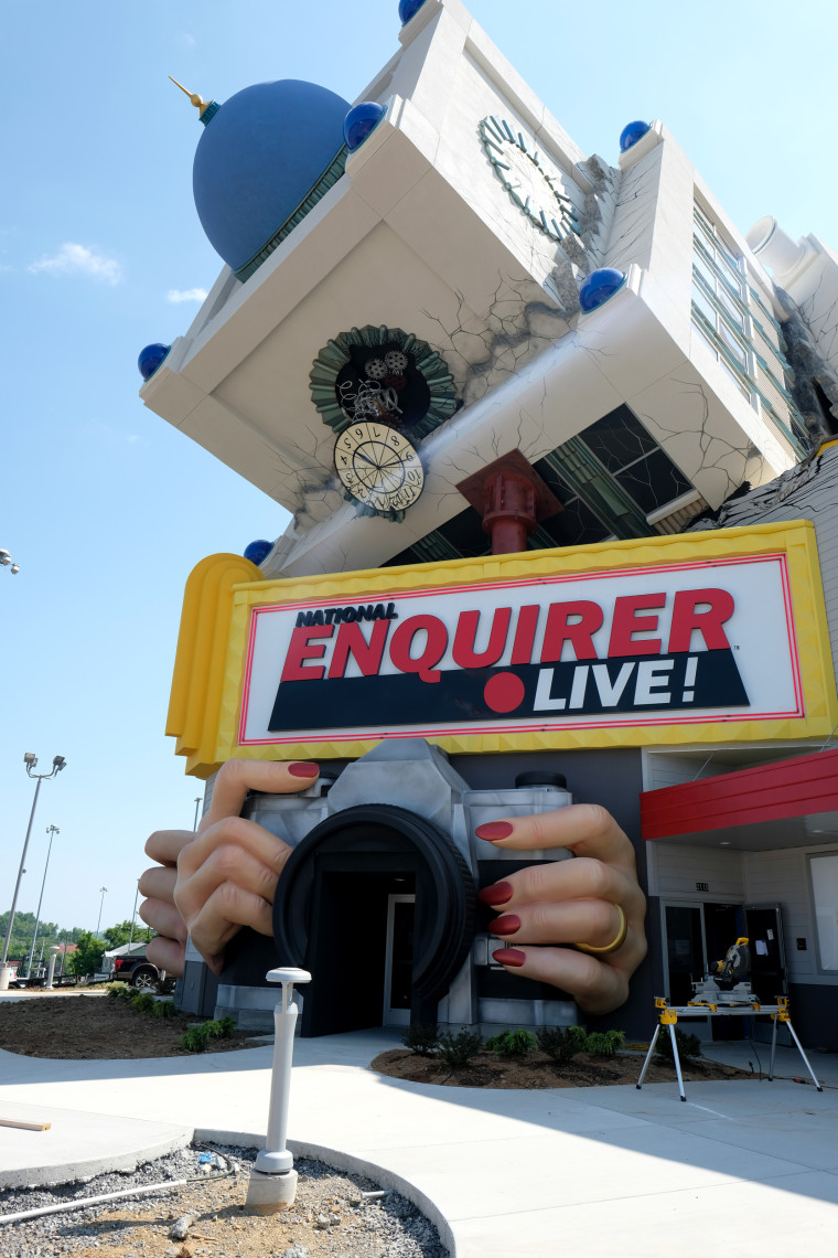 Image: The National Enquirer Live attraction in Tennessee.