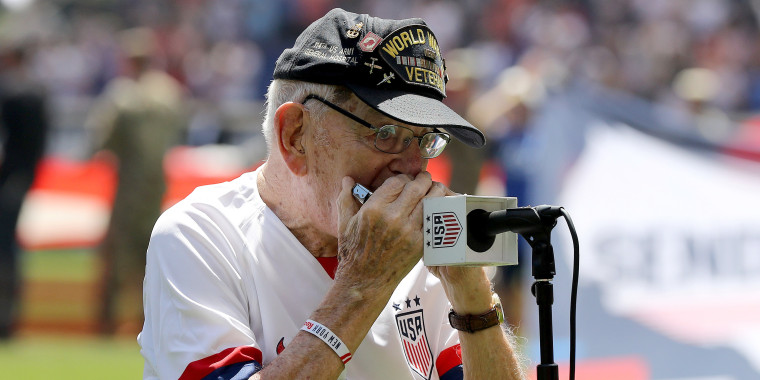 Veteran wows with National Anthem performance on harmonica
