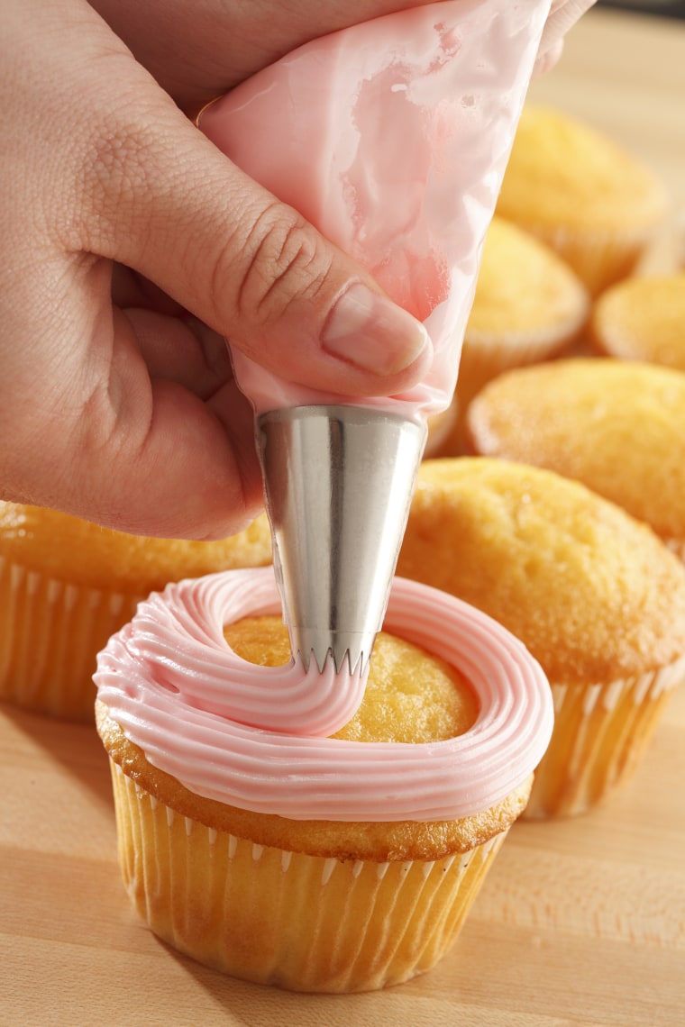 Cupcake Decorating