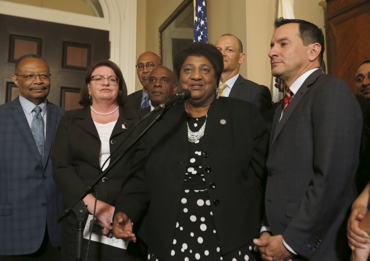 California Assembly approves bill to deter deadly police shootings