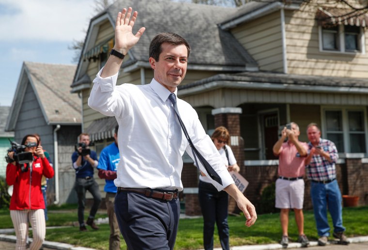 Image: US-POLITICS-VOTE-BUTTIGIEG