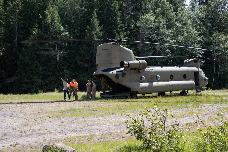 Image: Rescue operations at Mount Rainier