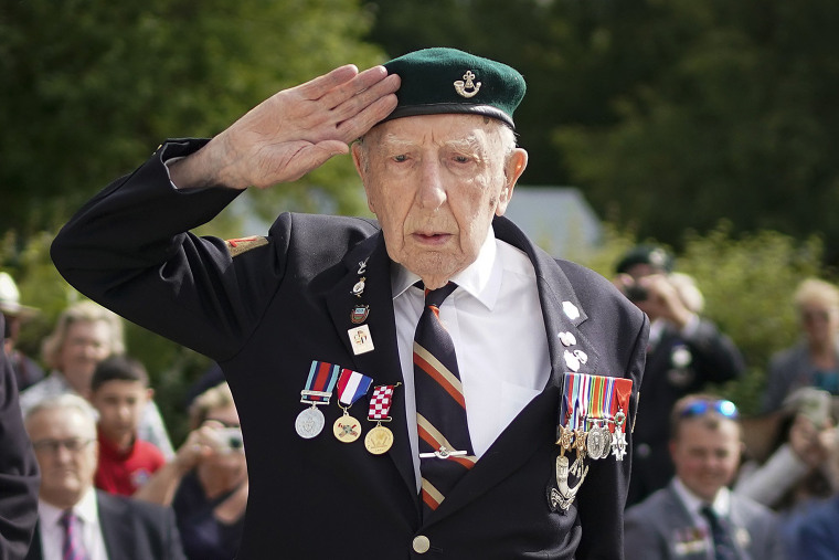 Image: Commemorations Begin For D-Day 75th Anniversary In Normandy