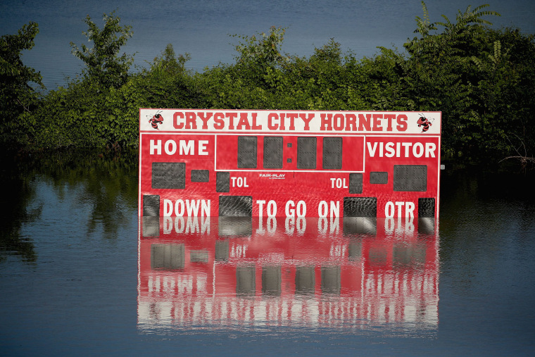 Image: Floodwater from the Mississippi River covers the Crystal City High School football field on May 30, 2019 in Crystal City, Missouri
