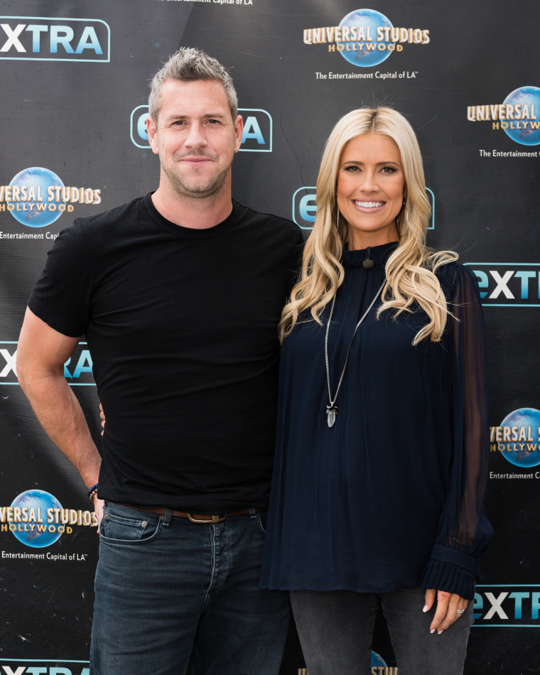 Christina Anstead Visits Extra