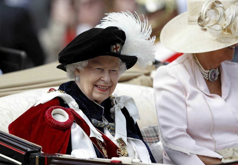 Queen Elizabeth Garter Day