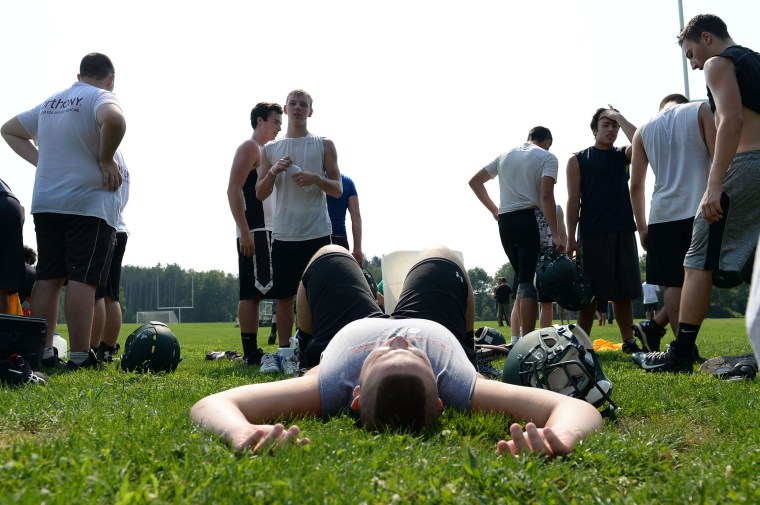 Image: High School football generic