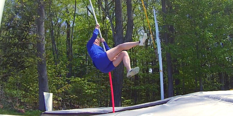 85-year-old pole vaulter