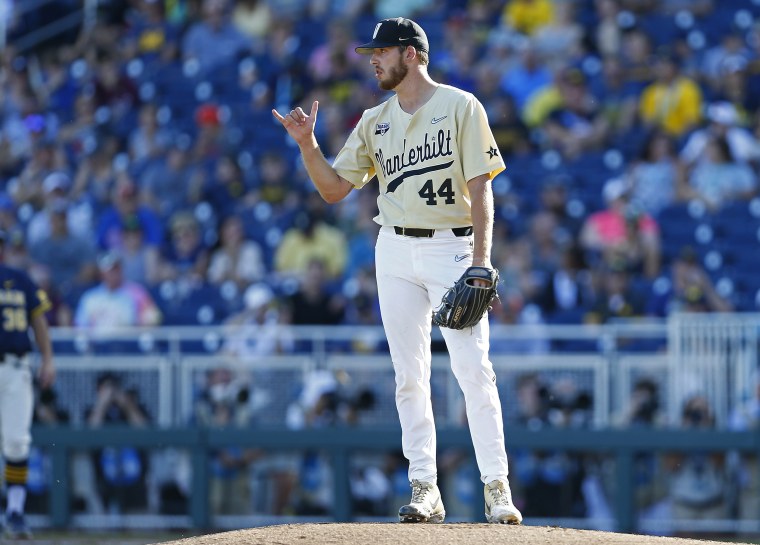 Vanderbilt University beats Michigan to win college baseball's national  championship