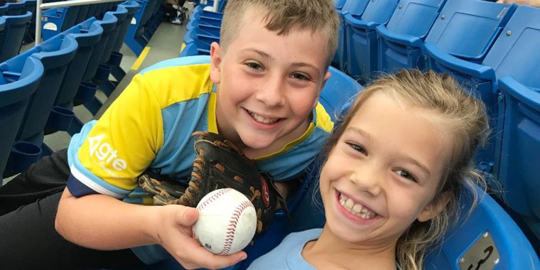 Rays Player Visits Pediatric Patients at Tampa General