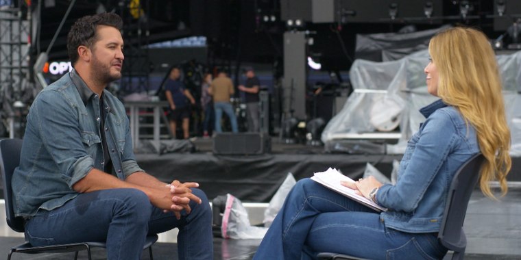Country music star Luke Bryan opens up to TODAY contributor Jill Martin.