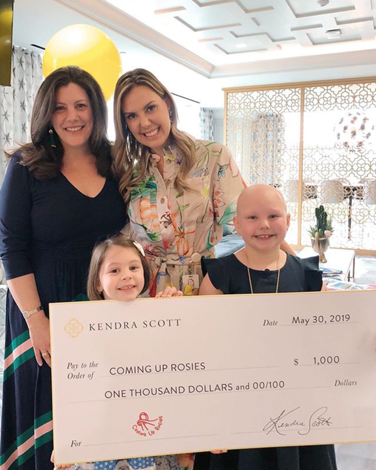 Rosie Quinn and jewelry designer Kendra Scott have partnered to get more head scarves delivered to hospitals around the country.
