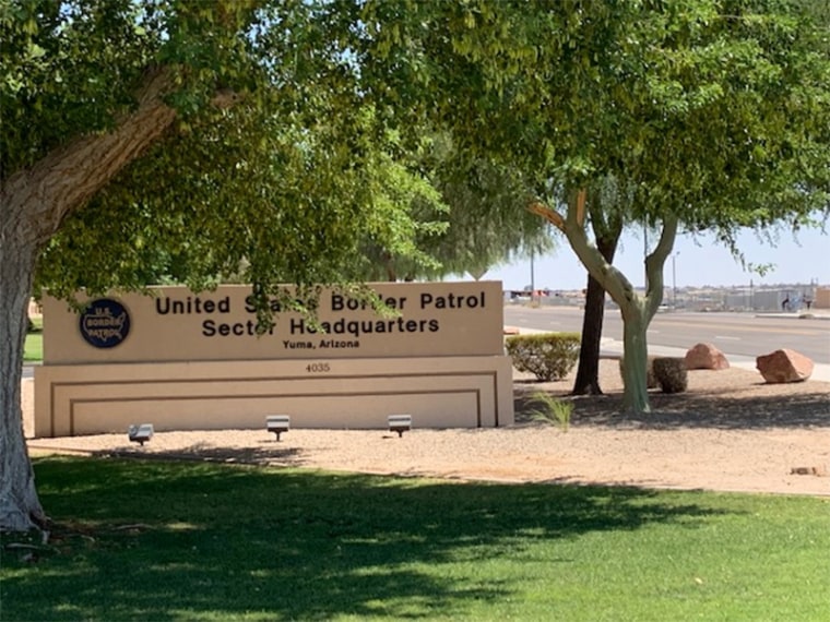 Image; The U.S. border station in Yuma, Arizona
