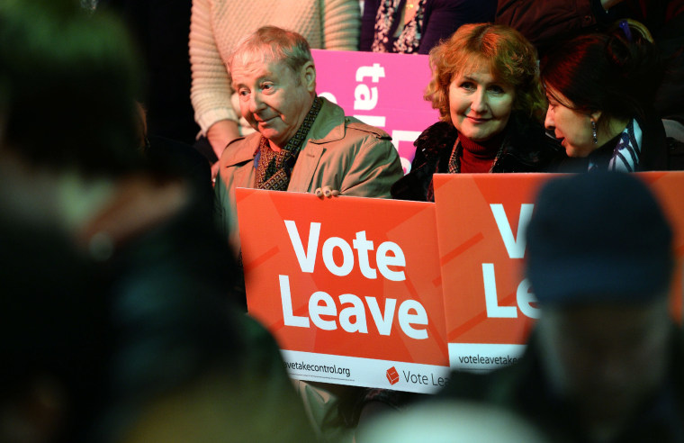 Image: Vote Leave campaigners