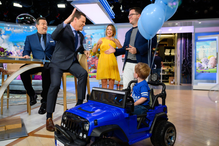 Dylan Dreyer reveals baby gender on TODAY