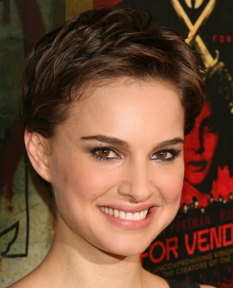 Natalie Portman Just Solved All Your Summer Hat Hair Problems — See the  Photos