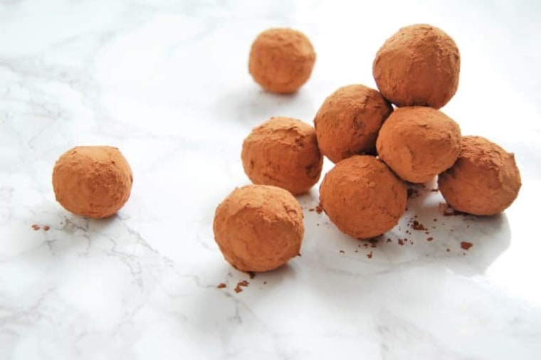 Chocolate Avocado Truffles