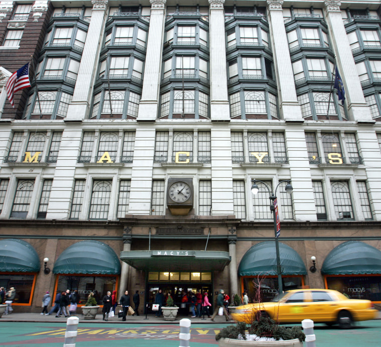 Federated Department Stores To Buy Rival May Stores