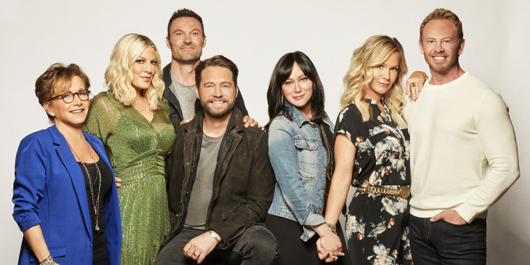Gabrielle Carteris, Tori Spelling, Brian Austin Green, Jason Priestley, Shannen Doherty, Jennie Garth and Ian Ziering aren't the only ones set to appear in "BH90210." Spelling just revealed another familiar face fans can look forward to seeing.