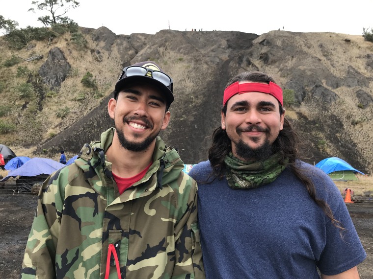 Hawaiian protesters started a school on Mauna Kea to teach local ...