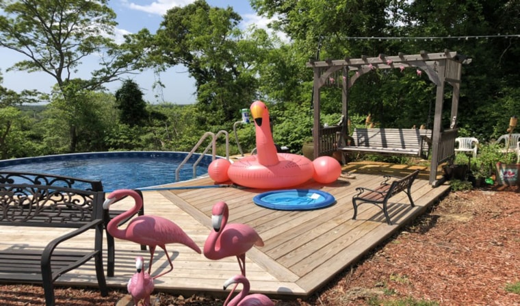 Hosts in Farmingville, New York, are renting out their pool with an inflatable flamingo and deck chairs included.