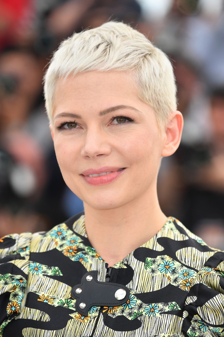 Michelle Williams has a blunt bob now — see her new look!