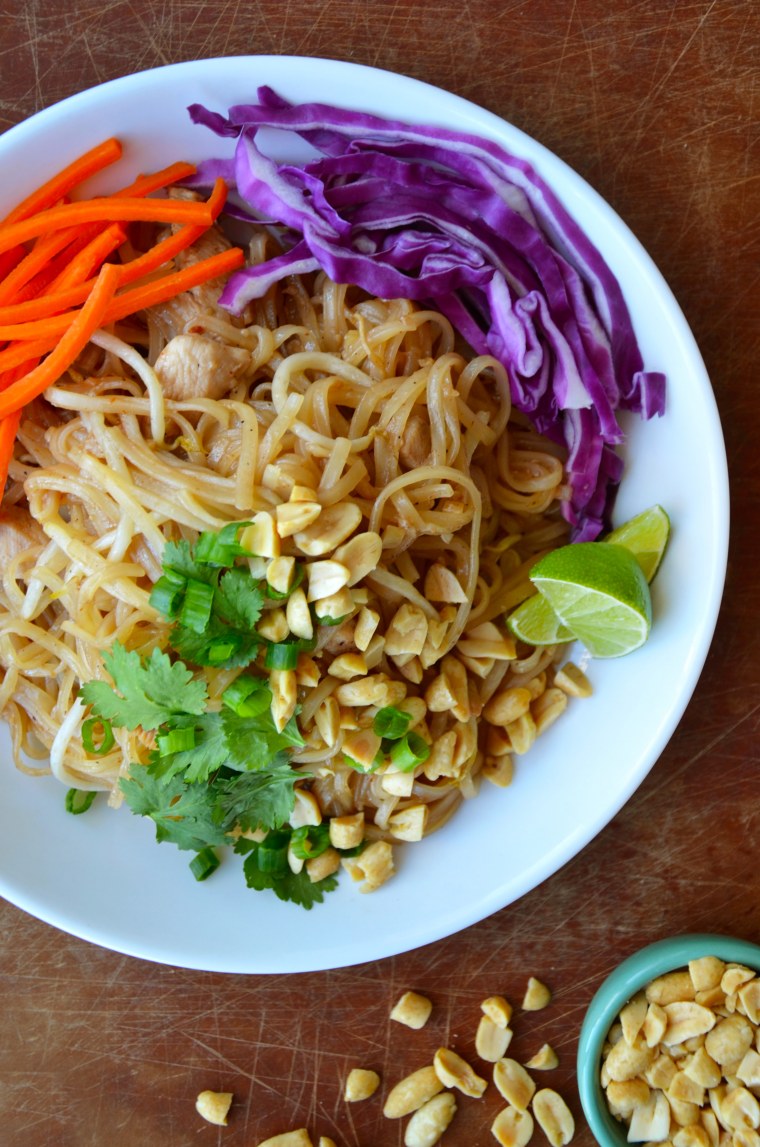 Easy Chicken Pad Thai