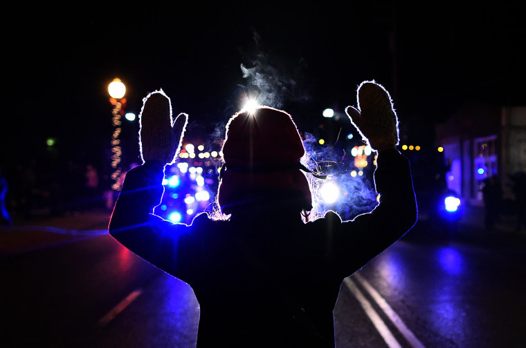 Image: TOPSHOTS-US-CRIME-POLICE-RACE-UNREST