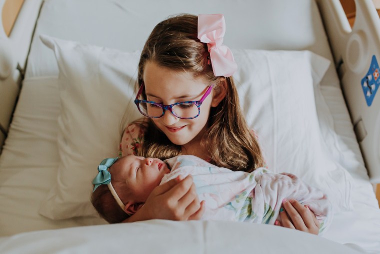 Skrysak's older daughter, Peyton, 6, has enjoyed stepping into the role of big sister to baby Piper.