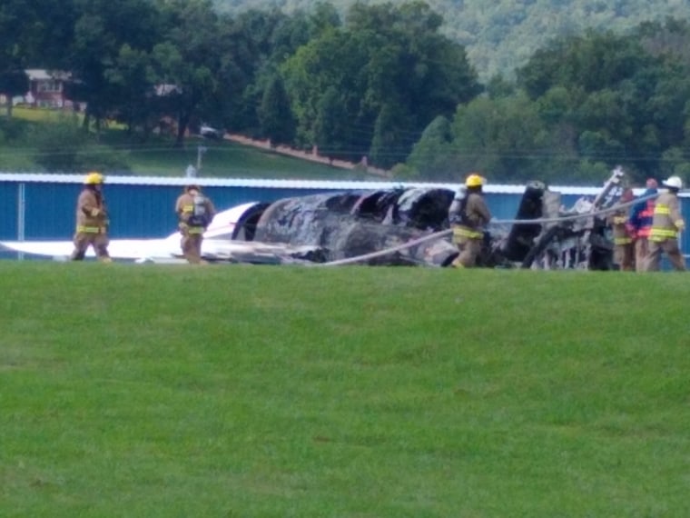 Dale Earnhardt Jr.'s plane crashes in Tennessee