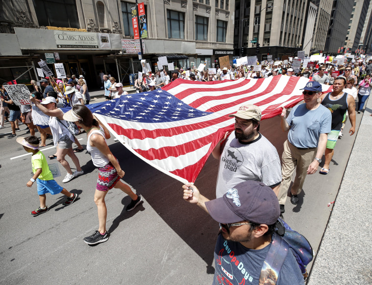 Image: Thousands join in nationwide protests against immigration policies of President Trump