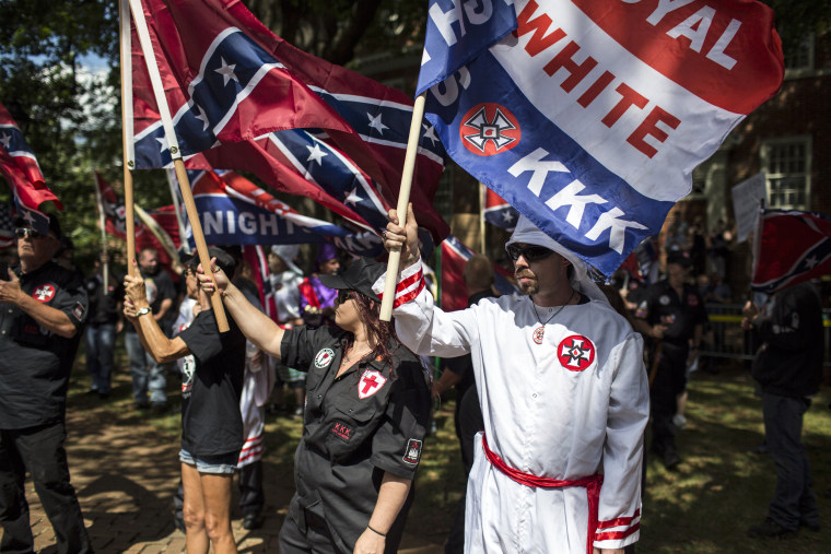 Image: Ku Klux Klan Protests Planned Removal Of General Lee Statue From VA Park