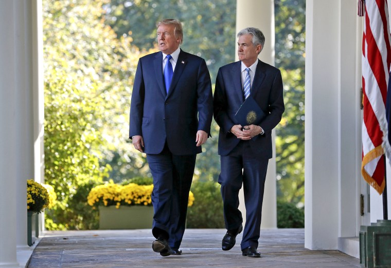 Donald Trump,Jerome Powell