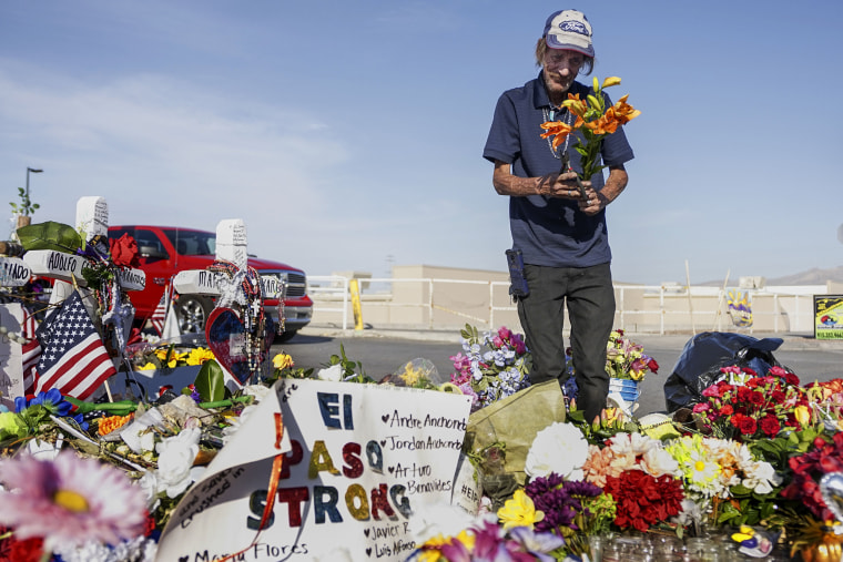 Image: El Paso Mourns Victims Of Mass Shooting That Killed 22 And Wounded Dozens