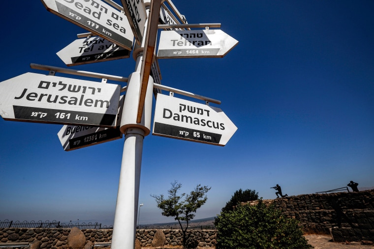 Image: Sign in the Golan Heights