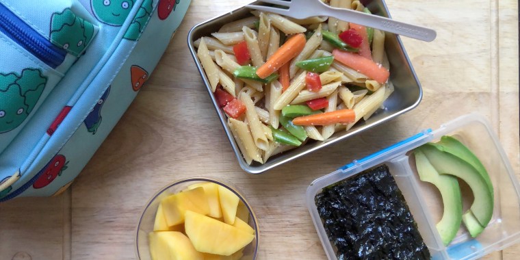 This rainbow veggie pasta is a perfect healthy lunchbox option for kids.
