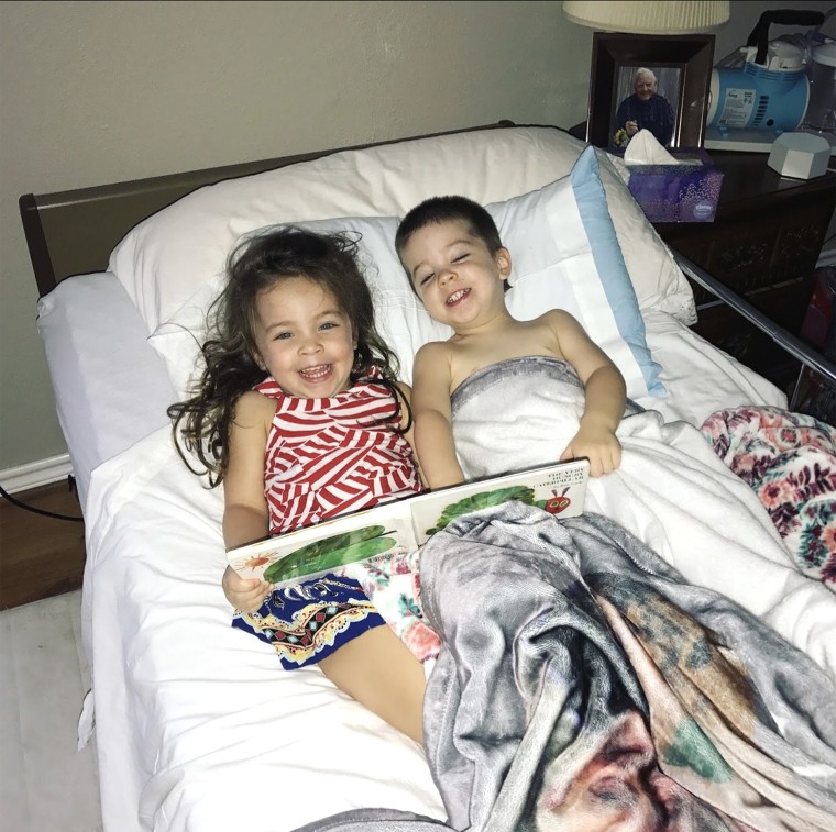 Heartbreaking moment girl, 5, takes care of little brother with leukemia