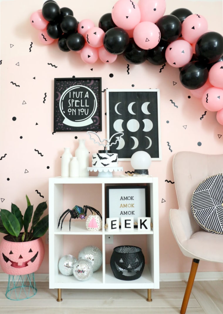 Pastel Halloween decor trends more than black and orange this fall