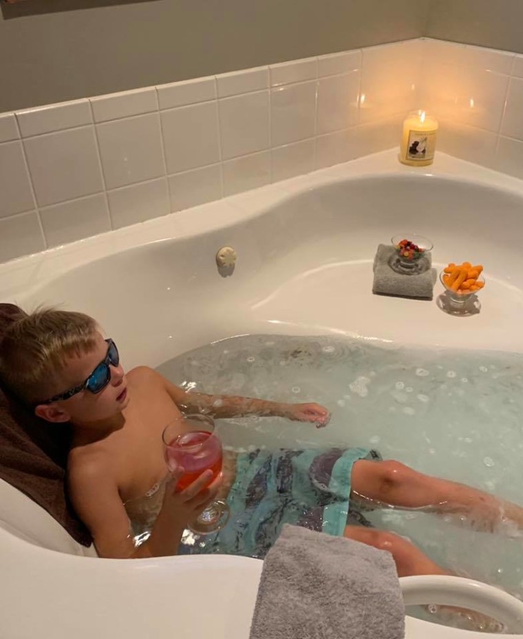 Laurie Koch, a Colorado mom of four, made a relaxing bath for her son, Kade, after a tough start to the school year.