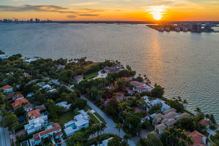 See Inside Gabrielle Union And Dwyane Wade S Miami Mansion